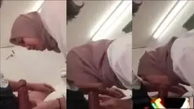 Bokep Indo Istrihat Kerja Malah ke Gudang Belakang