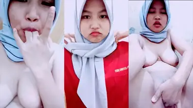 Bokep Jilbab Mahasiswi Teknik Main Jari Puas