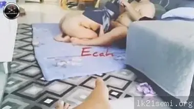 Tante Jilbab Biru Mata Tertutup Colmek Buta